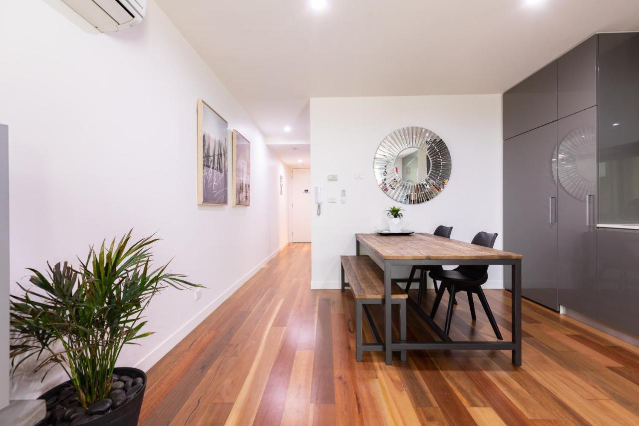 Experience Port Melbourne Apartment Luaran gambar